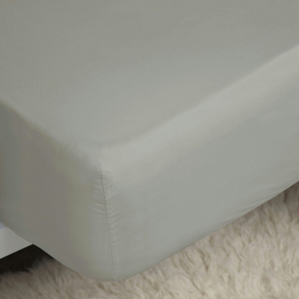 image 1 of Belledorm 400 Thread Count Egyptian Cotton Extra Deep Fitted Sheet - Platinum - Single