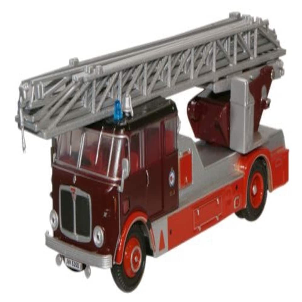 Oxford Diecast AEC Mercury TL Newcastle