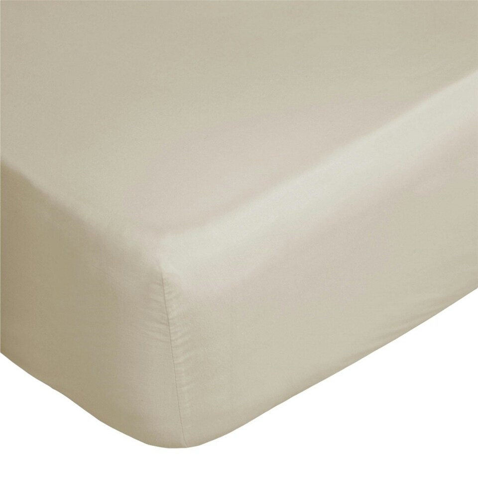 image 1 of Belledorm 400 Thread Count Egyptian Cotton Fitted Sheet - Cream - Double
