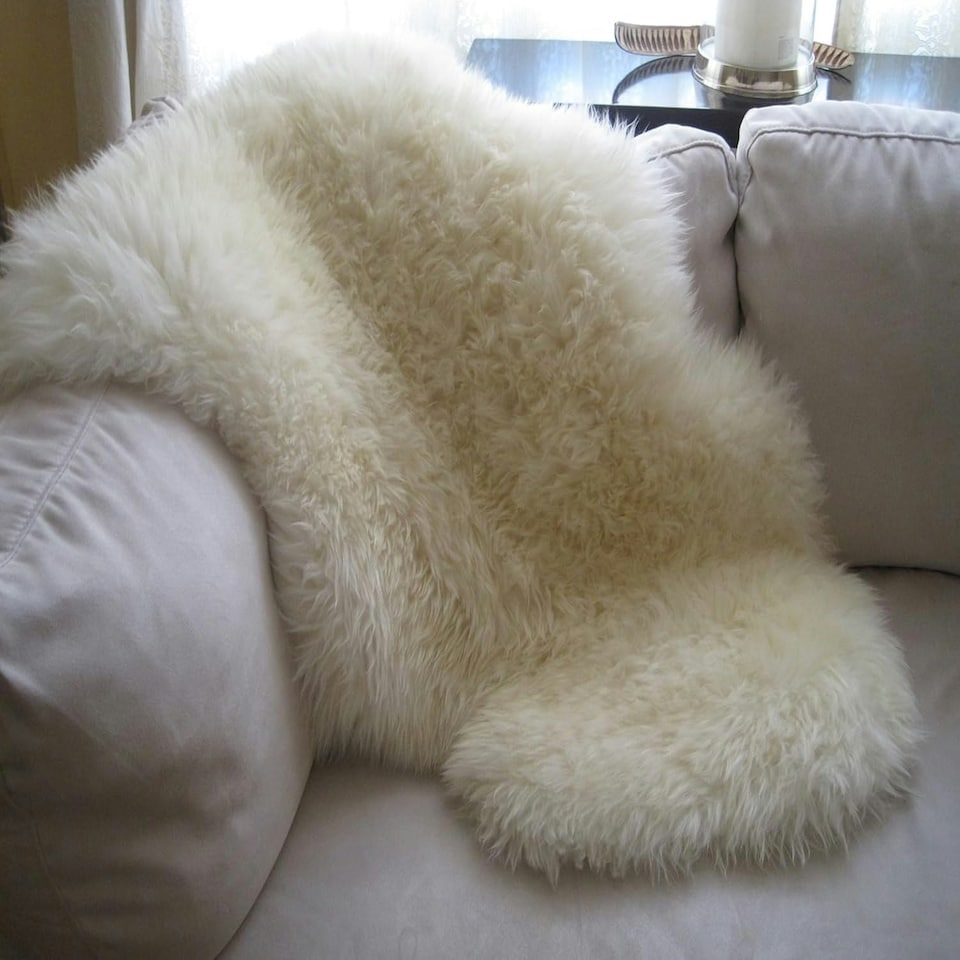 SNUGRUGS Genuine Single Pelt Sheepskin Rug | Cream | Natural | 100cm x 60cm