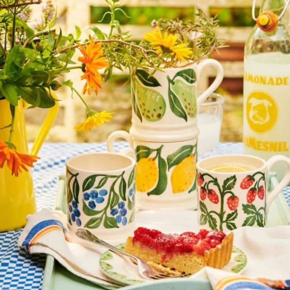 image 1 of Mug: 1 x 300ml Emma Bridgewater Blueberries 1/2 Pint Mug, Ceramic White