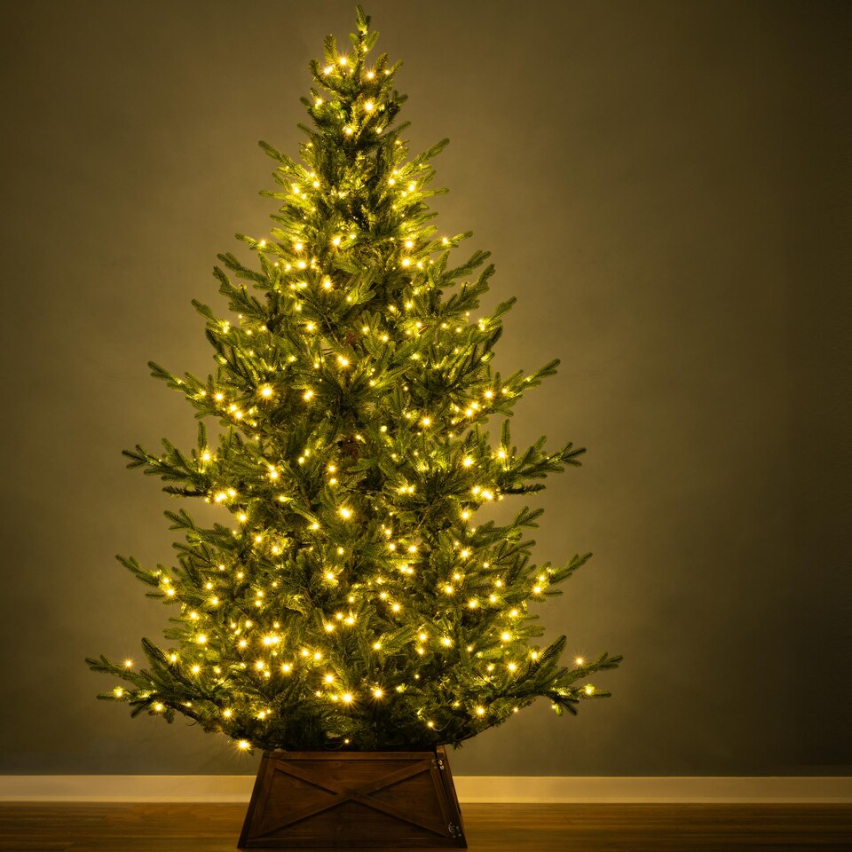 image 1 of Christmas Tree World  4ft/120cm Pre-lit Ultra Mountain Pine