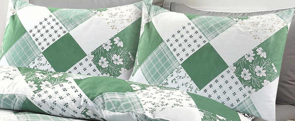 image 1 of Homes Linen Eloise Patchwork Green Floral Duvet Cover Set with Pillowcases Reversible Polycotton Quilt Cover Soft Breathable Bedding Set | Green | Single