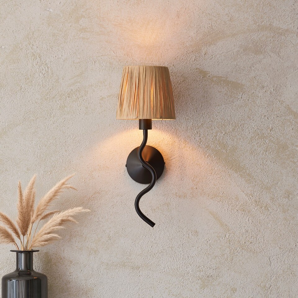 image 1 of Wriggle Wall Lamp with Shade Matt Black, Natural Raffia, 1x E14
