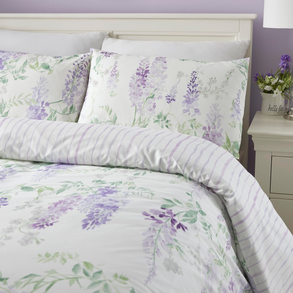 image 1 of D & D Wisteria Duvet Cover Set Lilac