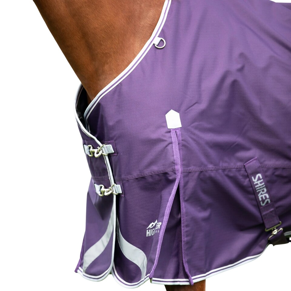 image 1 of Shires Highlander Original 100 Turnout Rug | Purple | Size: 7ft 0
Colour: Plum