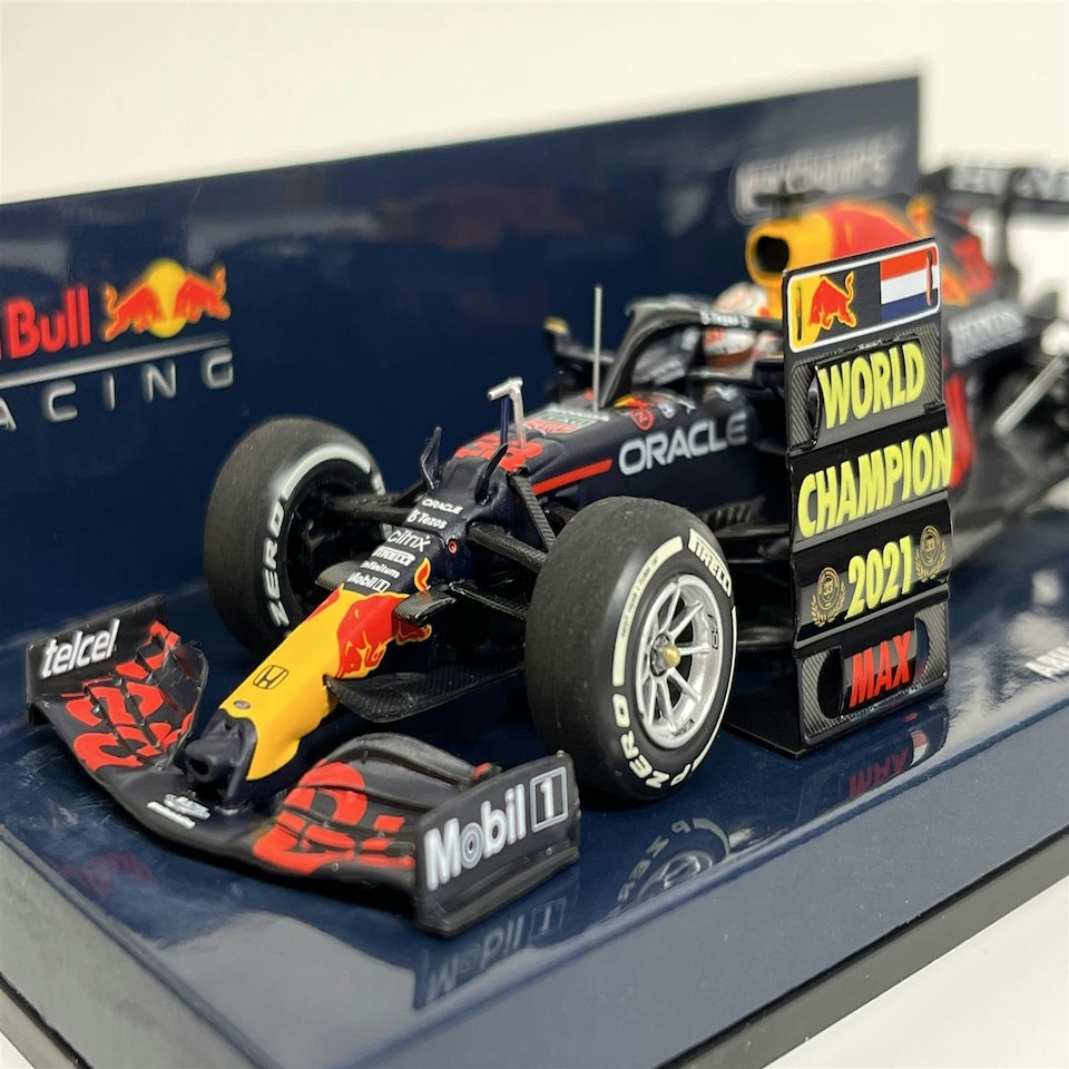 image 1 of Max Verstappen Red Bull Racing Honda RB16B Abu Dhabi World Champion 2021 1:43 Minichamps 410212333