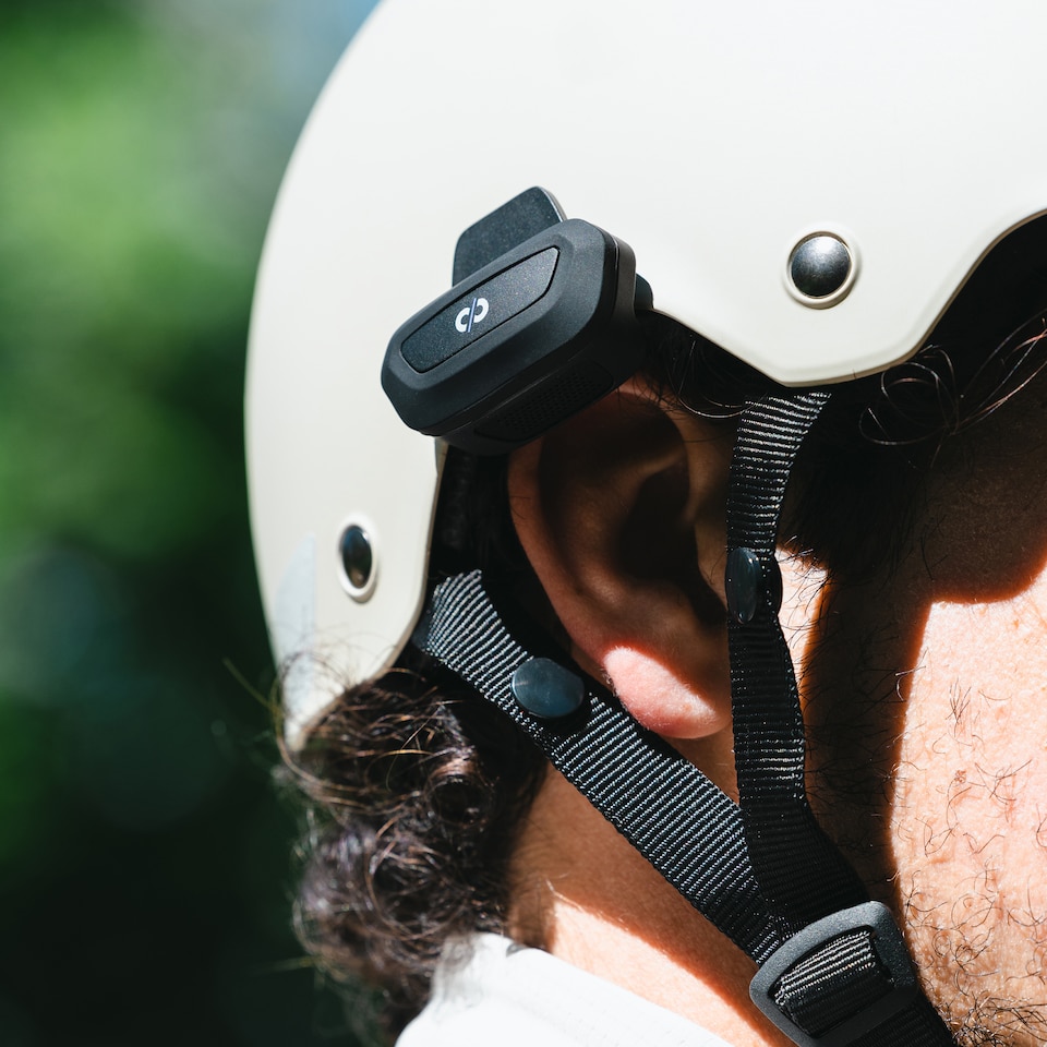 image 1 of Supertooth Roamee Bluetooth Hands Free Kit