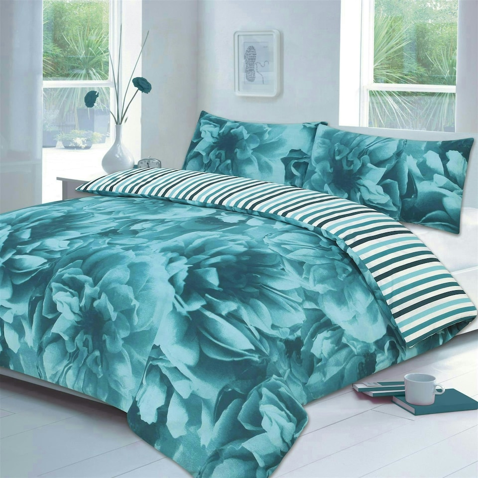 image 1 of Roses Duvet Cover Set - Super King - Blue