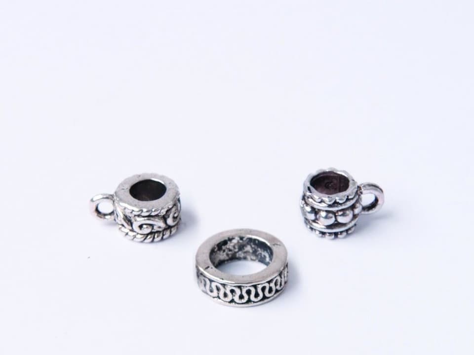 Trimits Silver Squiggle Mix Spacer Beads for Embroidery & Jewellery Making - per pack of 3