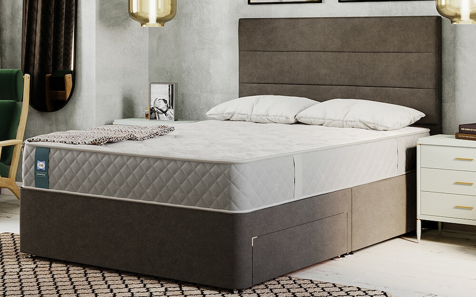 image 1 of Sealy Waltham Latex Advantage Mattress King Size | White | 1