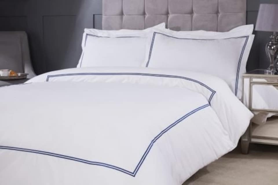 image 1 of Carlton Embroidered Duvet Set King Bed Navy