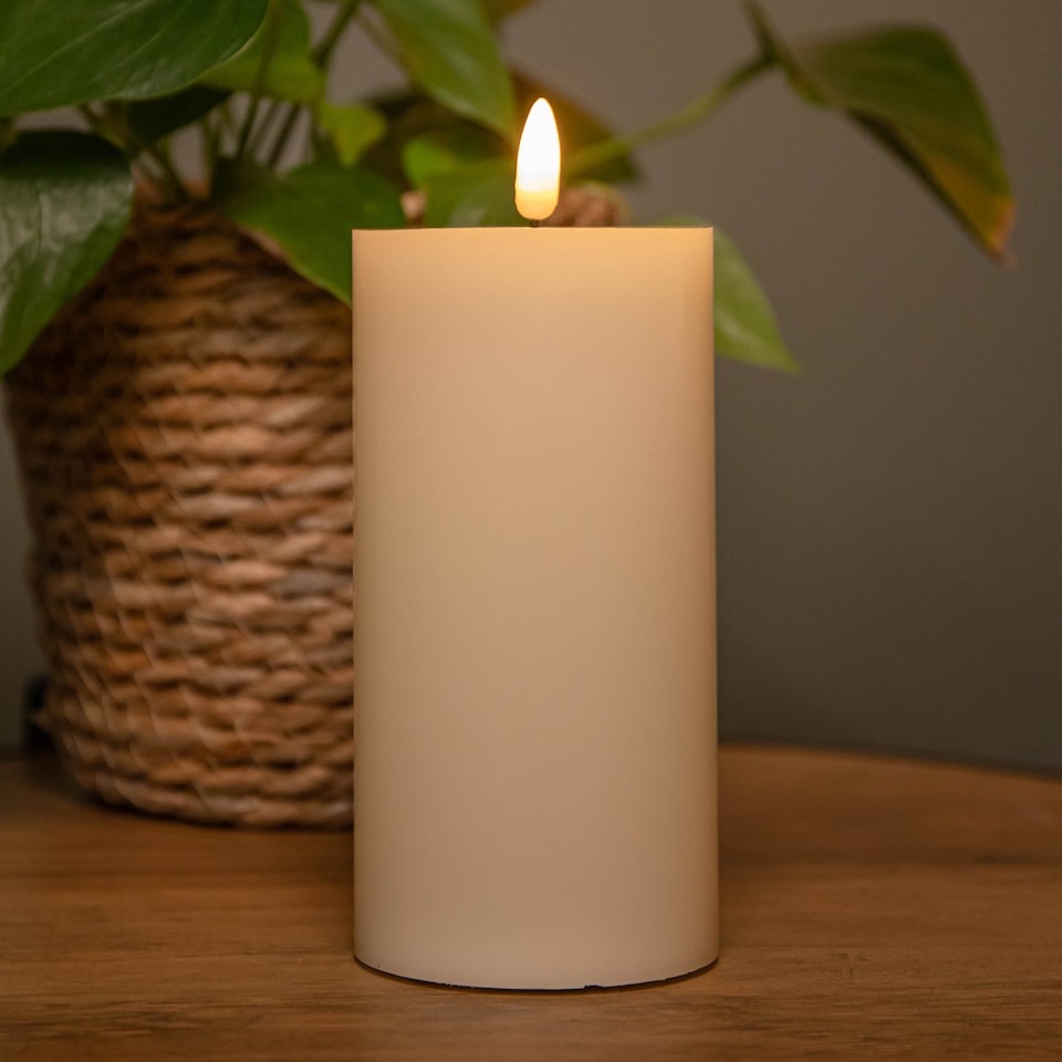 image 1 of 7.5cm x 15cm Cream Wax Melted Pool Effect Candle with Timer Function and Warm White LED
