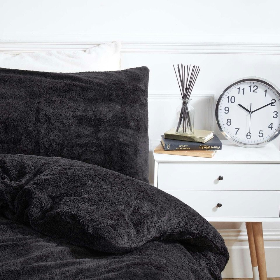 image 1 of OHS Ultra Soft Teddy Fleece Duvet Cover and Pillowcase Set, Double - Black