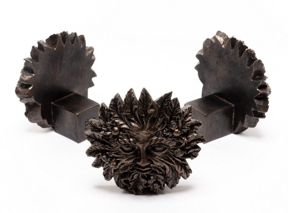 image 1 of Bronze Green Man Plant Pot Feet - Set of 3 - L5.5 x W8.5 x H8.5 cm | Brown