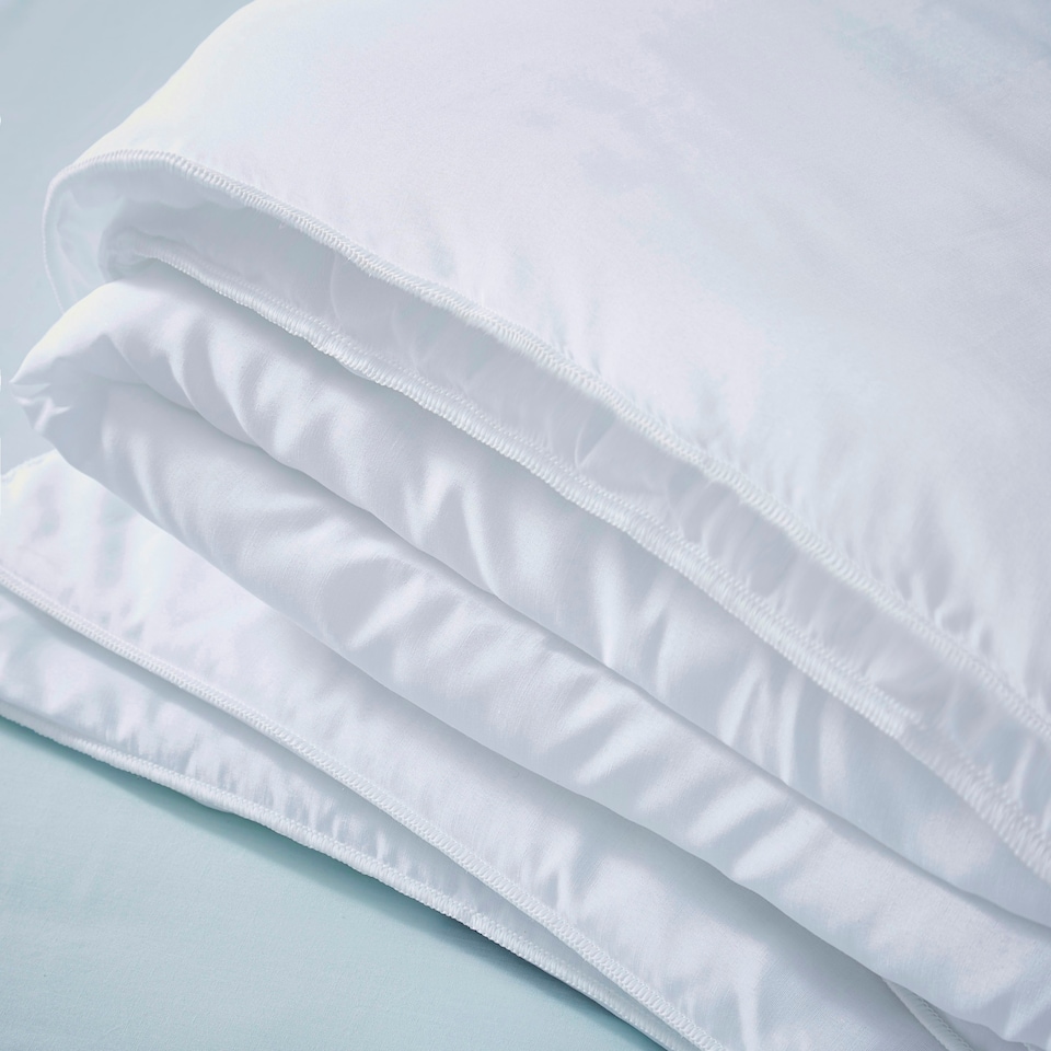 image 1 of Snug Chill Out 4.5 Tog Duvet, Cool & Lightweight, Double