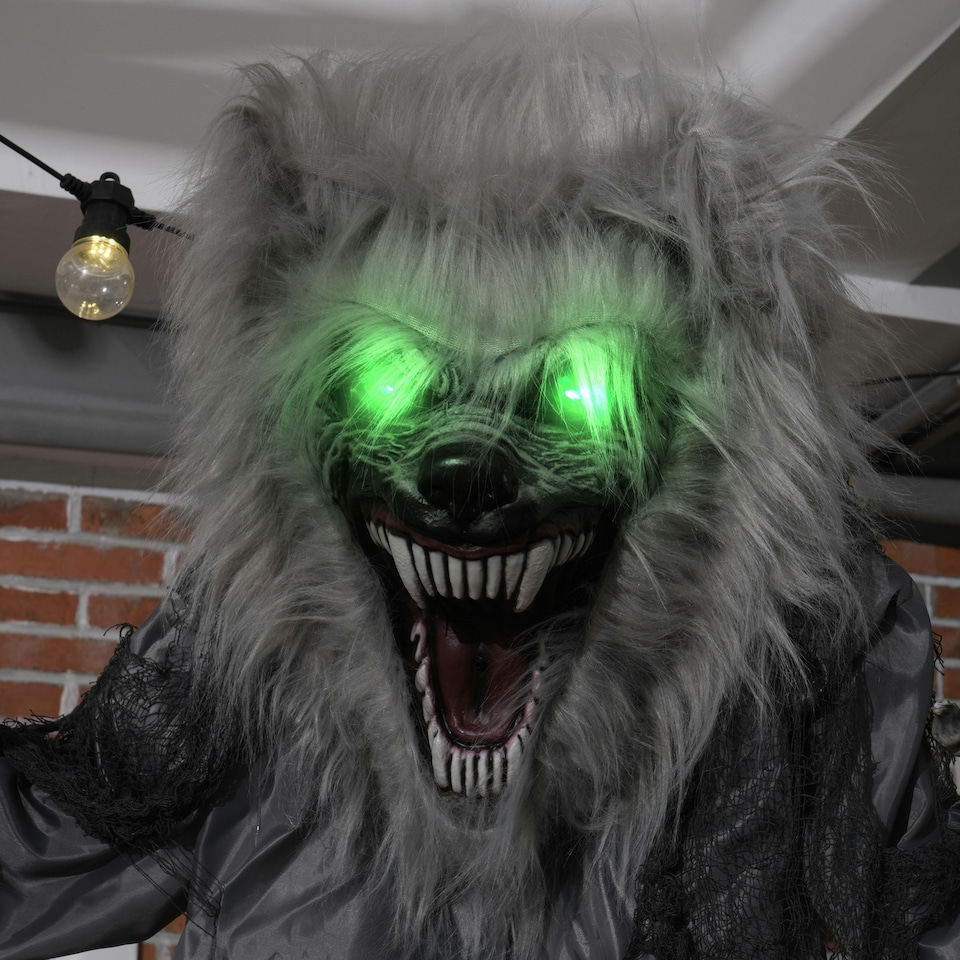 image 1 of HOMCOM Halloween Skeleton Werewolf Animatronic Prop with Light Up Eyes
