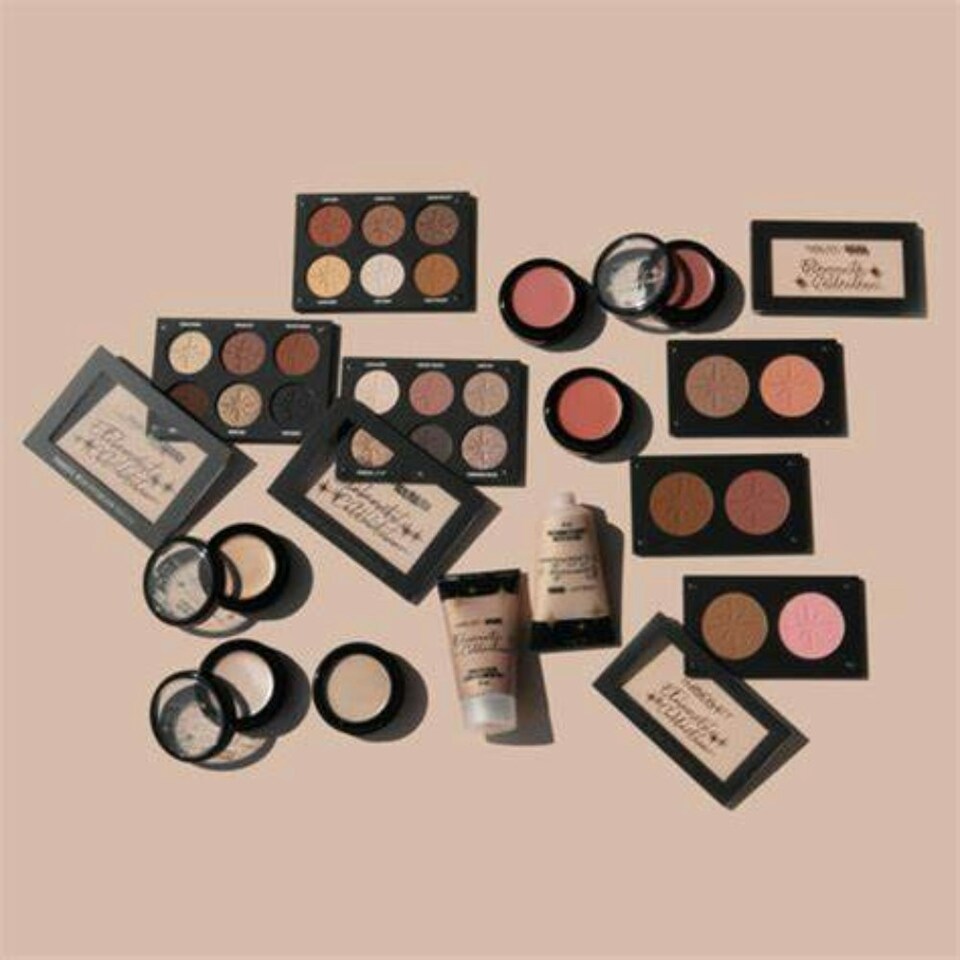 image 1 of Inglot x Maura Christmas Luminous Glow Elements Gift Set