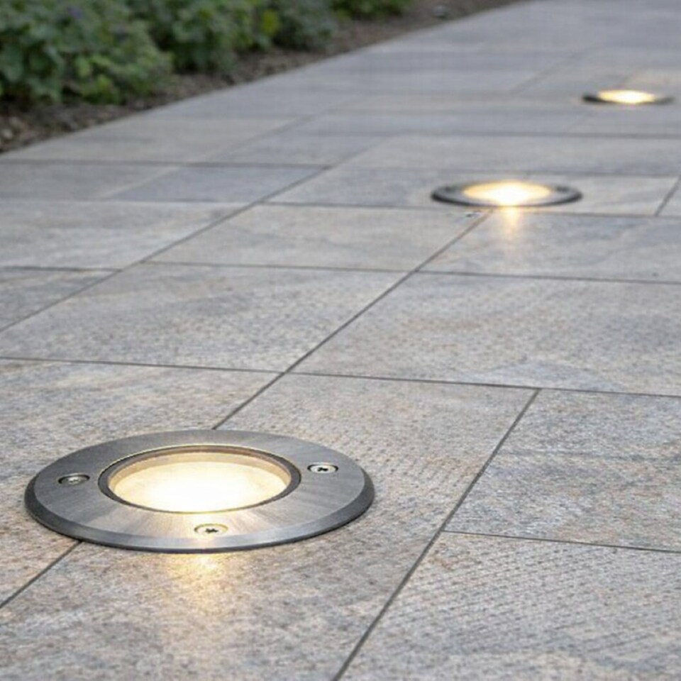 image 1 of CGC Lighting NOLA 10 cm Stainless Steel Effect Inground Deck Light GU10 IP67 | Silver | Stainless steel effect | Height: 10 cm, Width: 10 cm