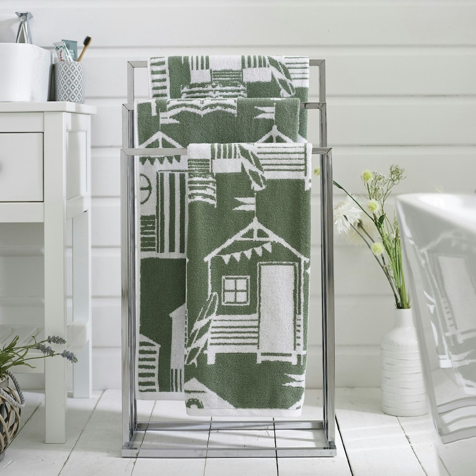 image 1 of Kings Parade 100% Cotton Towels – Supersoft 550 GSM, Yarn-Dyed, Coastal-Inspired Jacquard Design Green | Olive | Bath sheet