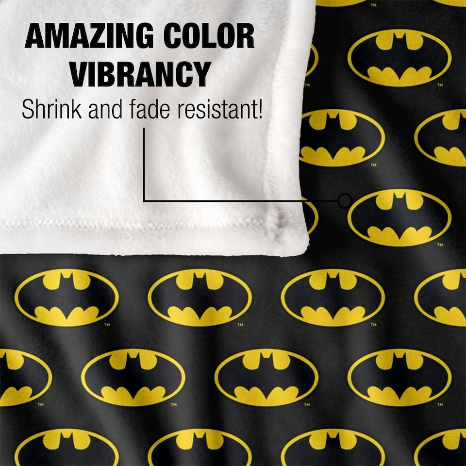 image 1 of Batman All Over Logo Blanket - Multicoloured - One Size
