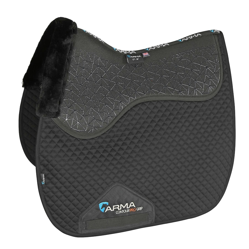 image 1 of Shires Performance Fusion Saddlecloth Black | Size: 17-18 Inch
Colour: Black