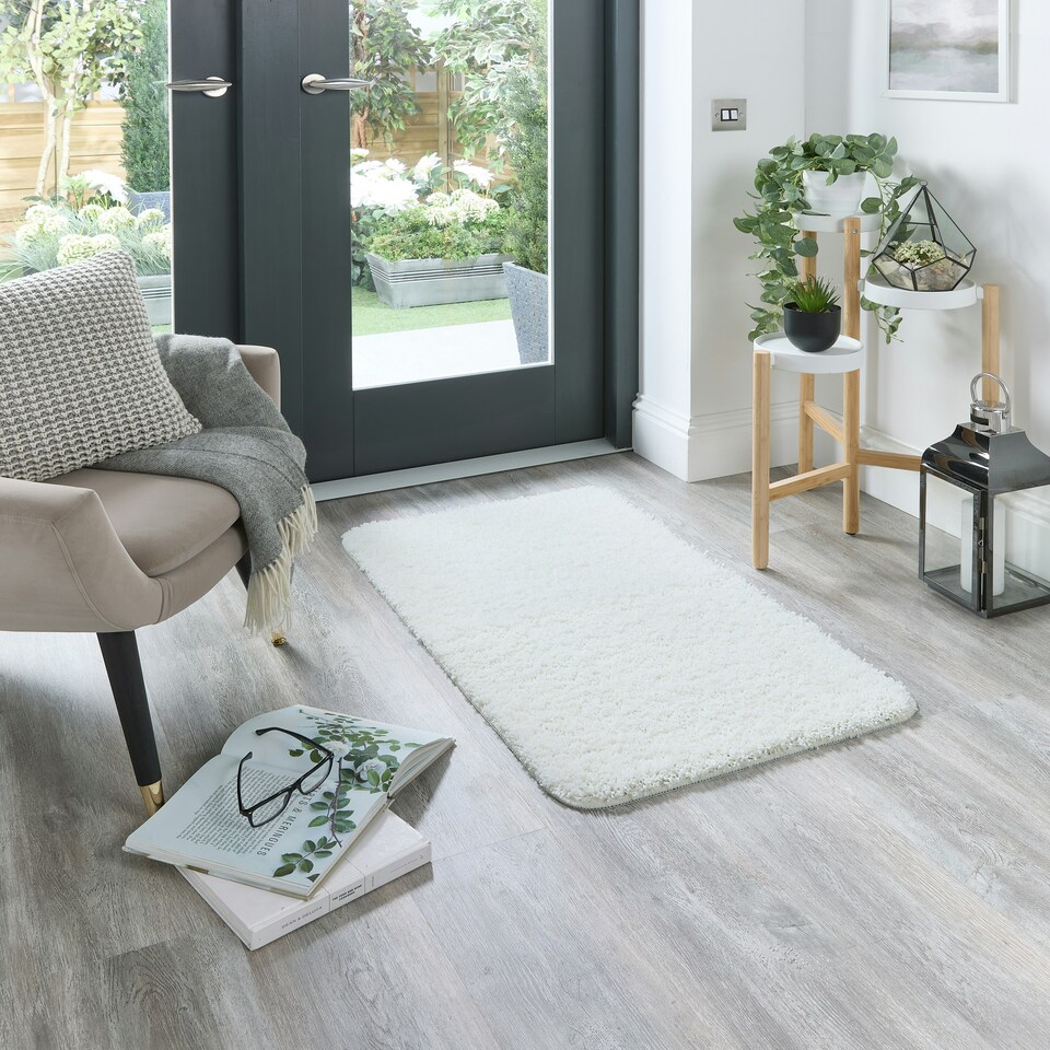 image 1 of Howler & Scratch Shaggy Rug Ivory 60x100