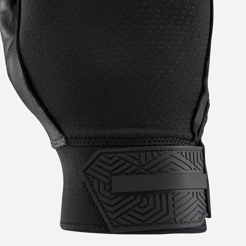 image 1 of Decathlon Kipsta Baseball BA550 Adult Batting Glove