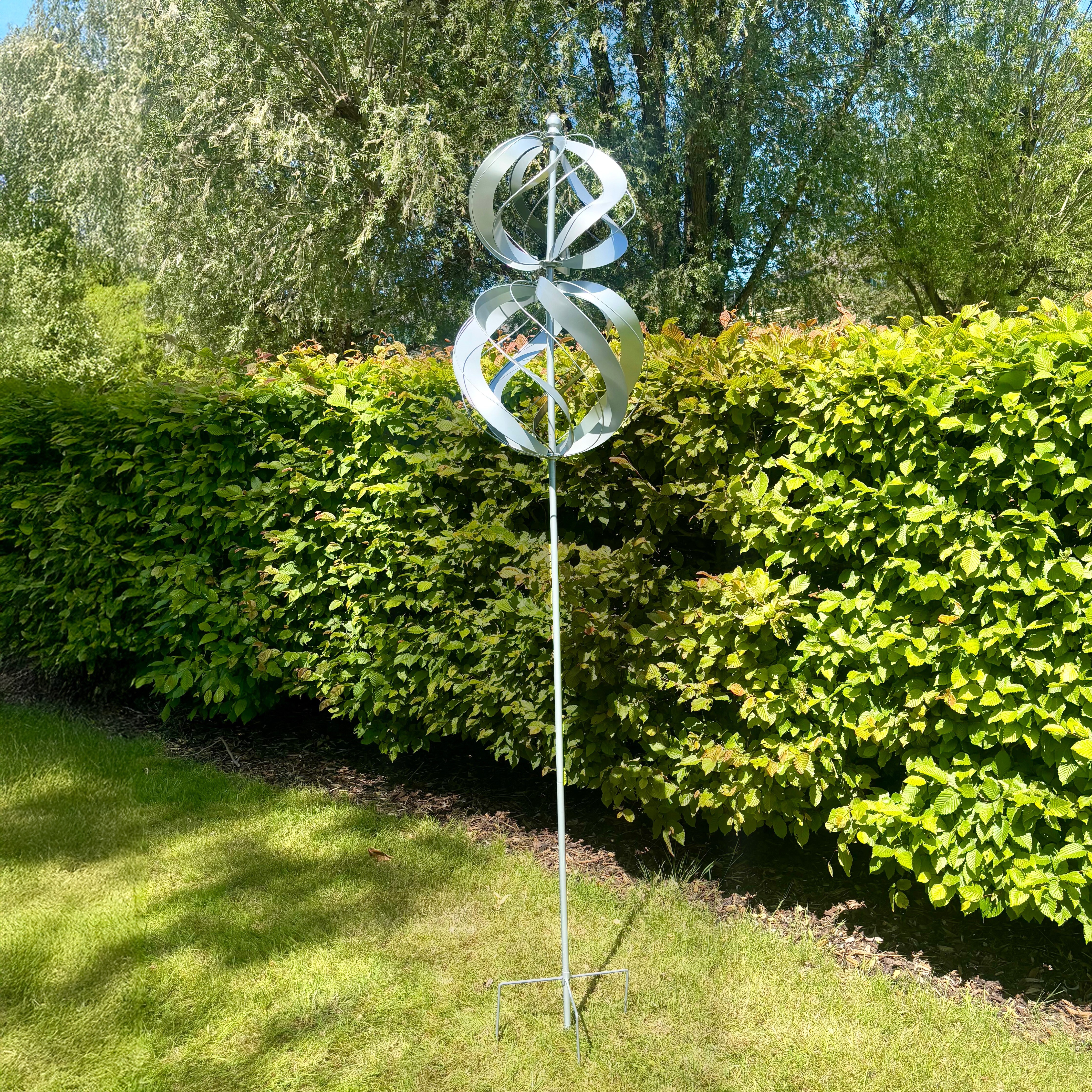 thumbnail interactive-video image 1 of DREAMSOUL 16.5 Inch Large Wind Spinner - Outdoor Metal Garden Art With Stable Base 1 of 6