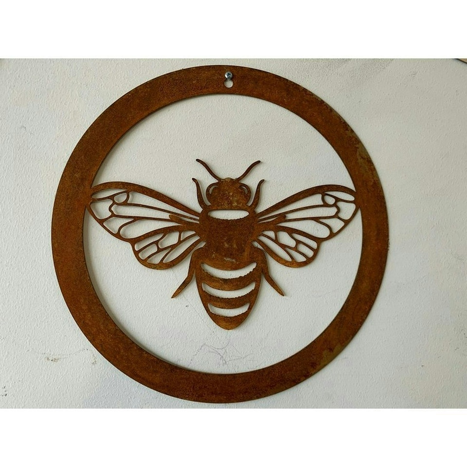 Bee in a Circle Large Garden Wall Art - Bare Metal/Ready to Rust