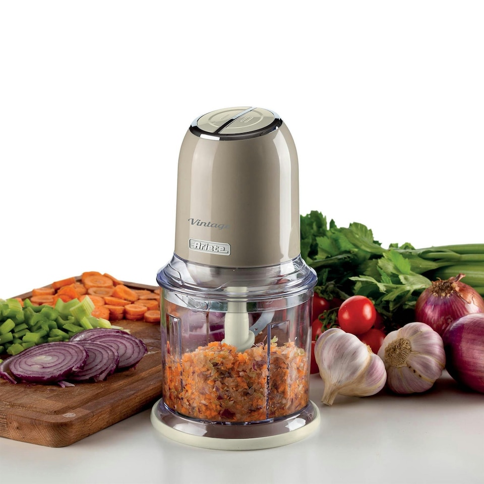 image 1 of Ariete 438/03 Vintage Mini Chopper, 400W, 600ml Graduated Beaker, 2 Speeds, Cream