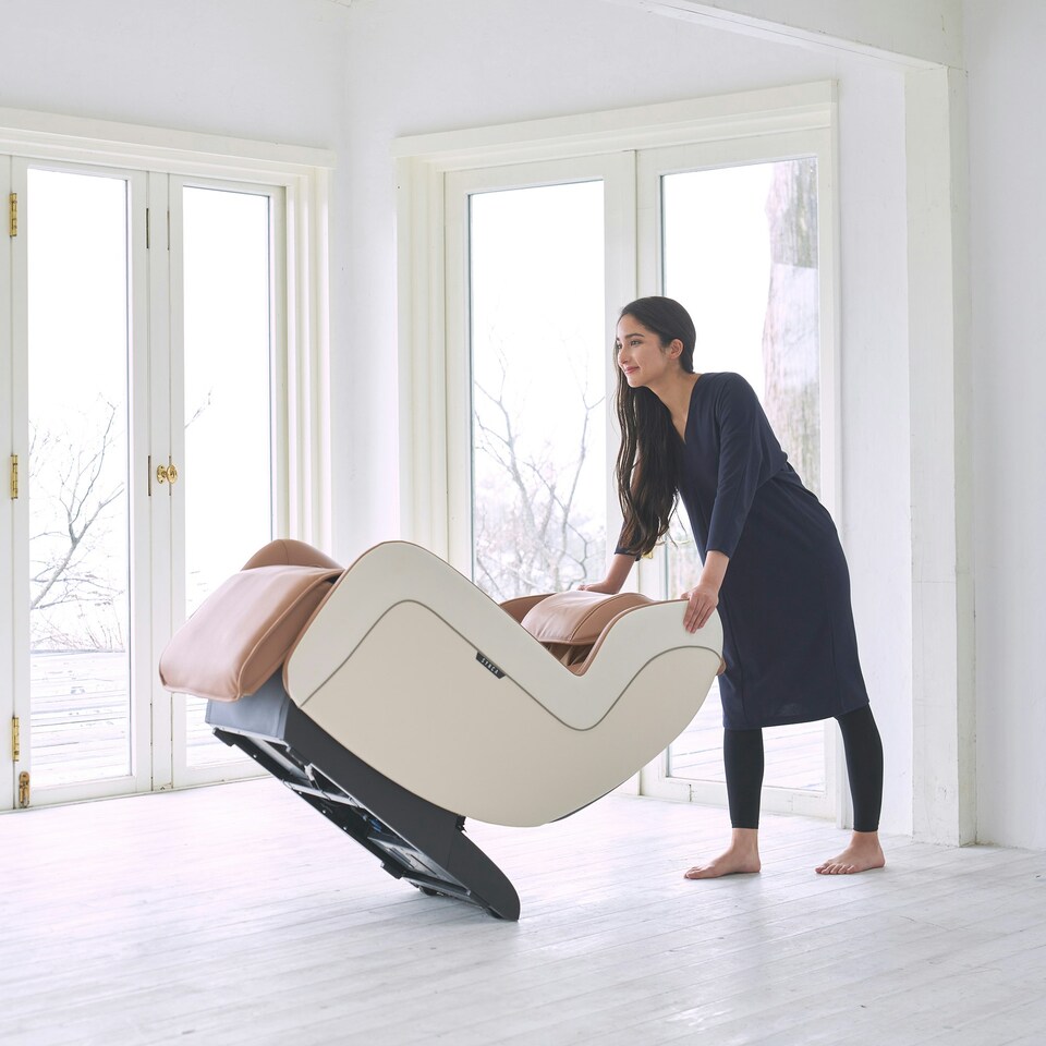 image 1 of Synca Circ Plus Compact Massage Chair