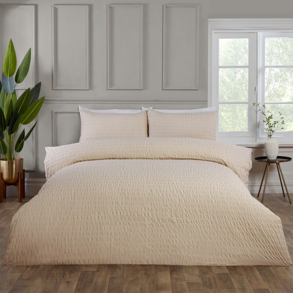 image 1 of Seersucker Polycotton Duvet Cover Set with Pillowcase