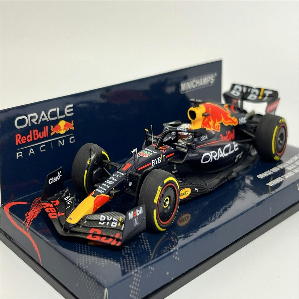 image 1 of Max Verstappen Red Bull Racing RB18 Winner Saudi Arabian GP 2022 1:43 Minichamps 417220101