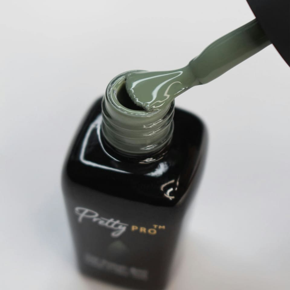 Pretty Pro Hema Free LED/UV Gel Polish Greens 8ml Green | A Good Sage