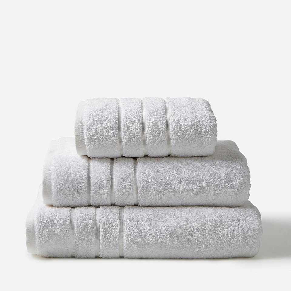 image 1 of Hotel Luxury Heavyweight 800GSM Towels - 100% Cotton White | White | Bath towel
