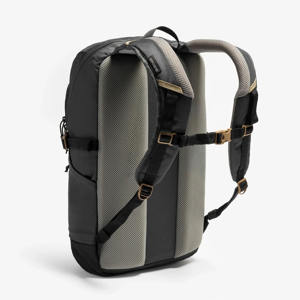 image 1 of Decathlon Arpenaz 500 20L hiking backpack