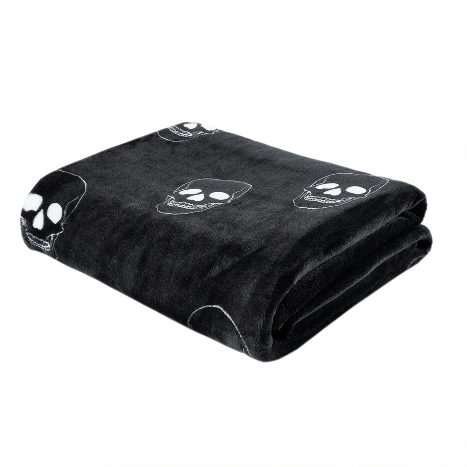 image 1 of Catherine Lansfield Skulls Cosy Fleece 130x170 cm Blanket Throw Grey