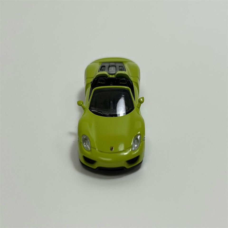 image 1 of Porsche 918 Spyder 2015 Light Green 1:87 Scale Minichamps 870062134