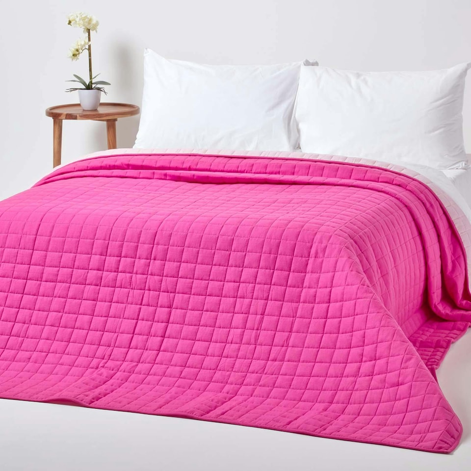 image 1 of Homescapes Cotton Quilted Reversible Bedspread Pink and Cerise - 150 x 200 cm | Pink | 1