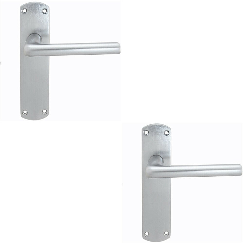 Loops 2x Rounded Straight Bar Handle on Latch Backplate 170 x 42mm Satin Chrome