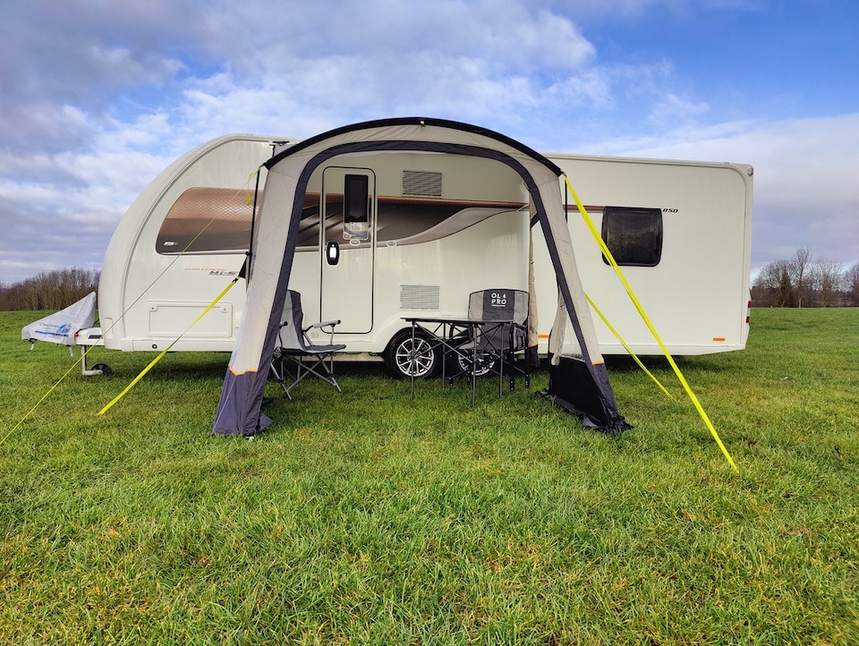 image 1 of View Lite 260  Caravan Awning