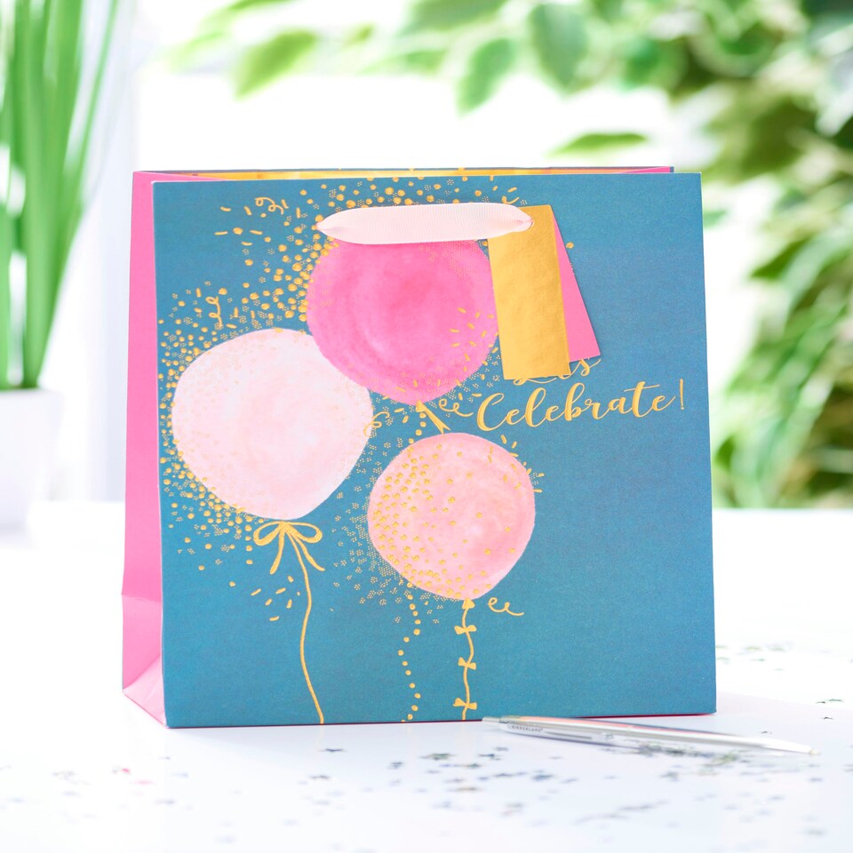 image 1 of Multipack of 3 Medium Gift Bags | Party Bags for Presents | Birthdays | For Her/Friend | Pink Balloons Design