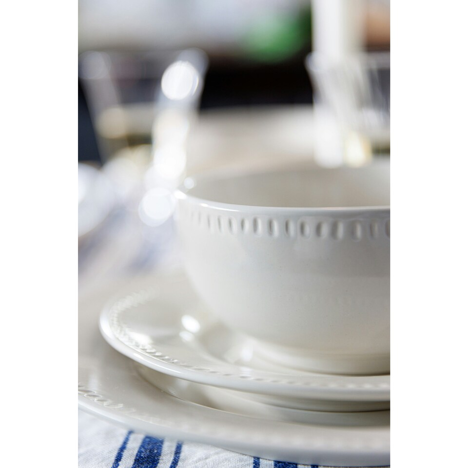 image 1 of Mikasa Dinner Set Cream Stoneware 12 Piece