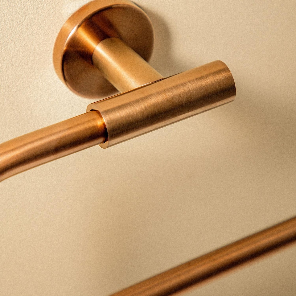 image 1 of COSMIC Towel ring, Glossy gold PVD, ARCHITECT S+ Collection