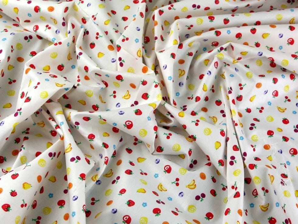 White 100% Cotton Poplin Fabric for Dressmaking, Quilting, 110cm / 43" Wide - per metre