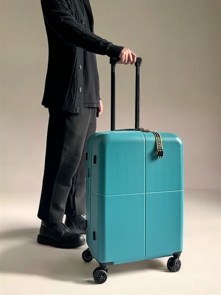 image 1 of Premium 3-Piece Expandable Suitcase Set, 100% Makrolon PC,Large, Medium & Small