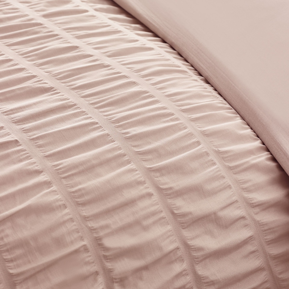 image 1 of Seersucker Frill Duvet Cover Set | Pink