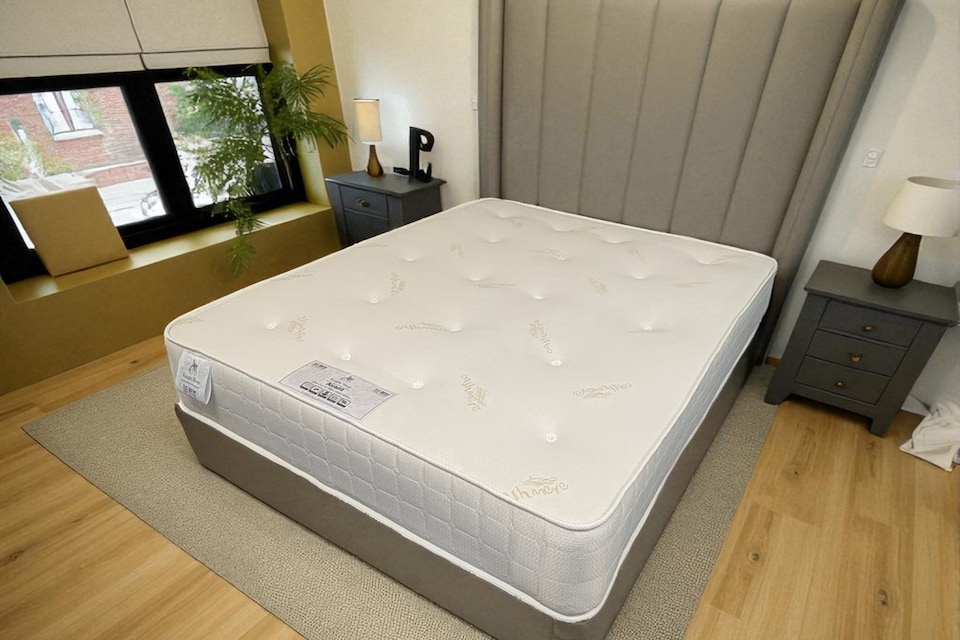 image 1 of Avant Luxury open Coil Mattress