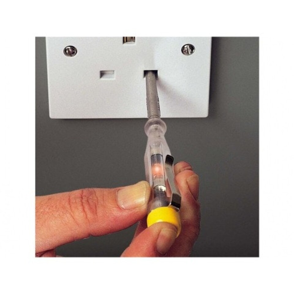 image 1 of Stanley Hand Tools Fatmax Vde Insulated Voltage Tester - Multi Colour - One Size